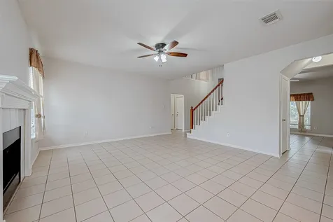 16922 Echo Harbor Friendswood TX 77546