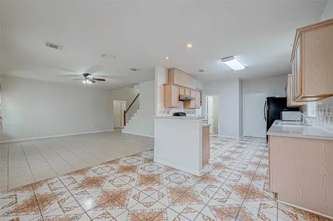 16922 Echo Harbor Friendswood TX 77546