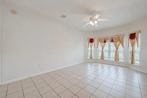 16922 Echo Harbor Friendswood TX 77546