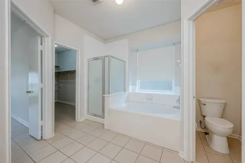 16922 Echo Harbor Friendswood TX 77546