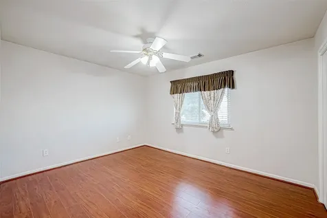 16922 Echo Harbor Friendswood TX 77546