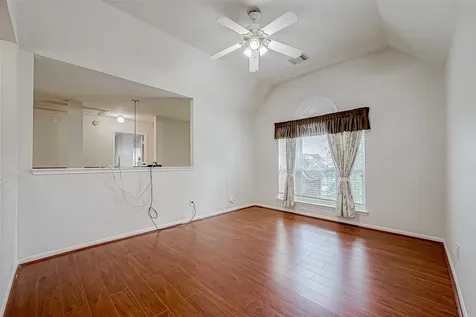 16922 Echo Harbor Friendswood TX 77546