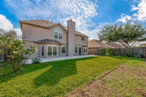 16922 Echo Harbor Friendswood TX 77546