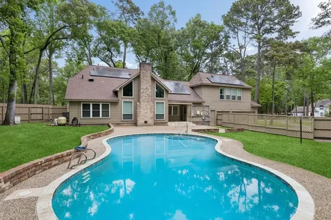 2426 Kings Forest Drive Kingwood TX 77339