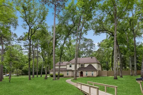 2426 Kings Forest Drive Kingwood TX 77339