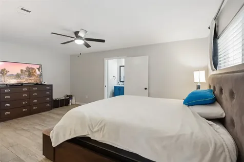 5206 Abercreek Avenue Friendswood TX 77546