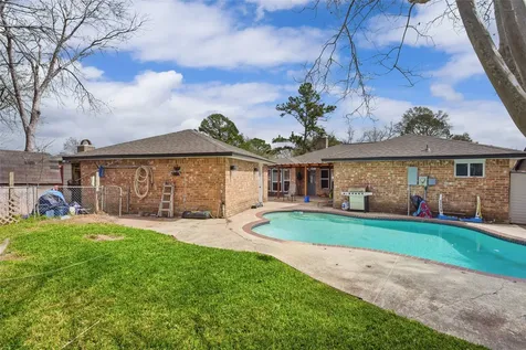 5206 Abercreek Avenue Friendswood TX 77546
