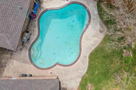 5206 Abercreek Avenue Friendswood TX 77546