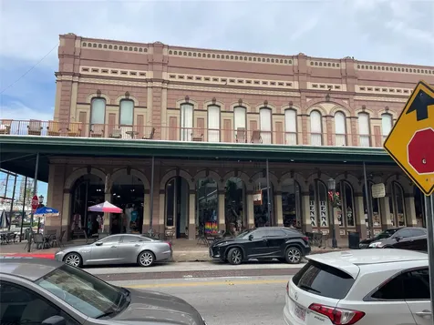 2118 Strand Street 214 Galveston TX 77550