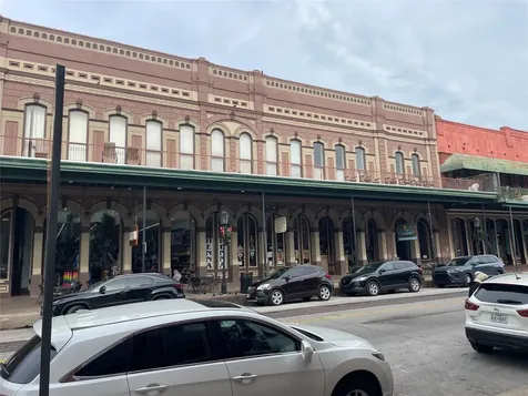 2118 Strand Street 214 Galveston TX 77550