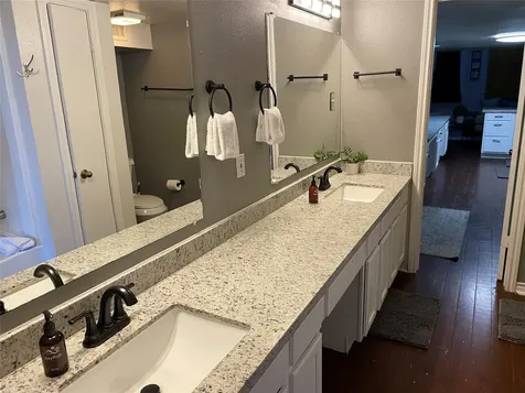 2118 Strand Street 214 Galveston TX 77550