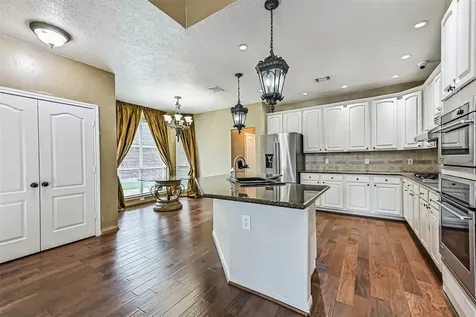 4111 Walkabout Circle Missouri City TX 77459