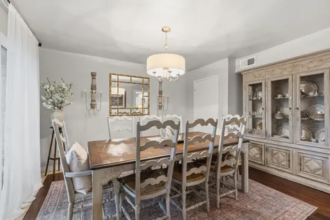 640 S Ripple Creek Drive 640 Houston TX 77057