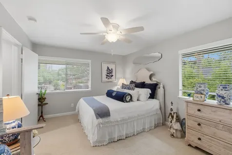 640 S Ripple Creek Drive 640 Houston TX 77057