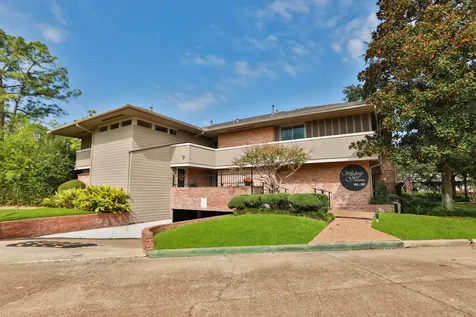 640 S Ripple Creek Drive 640 Houston TX 77057