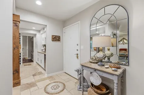 640 S Ripple Creek Drive 640 Houston TX 77057
