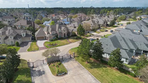 7414 Dayhill Drive Spring TX 77379