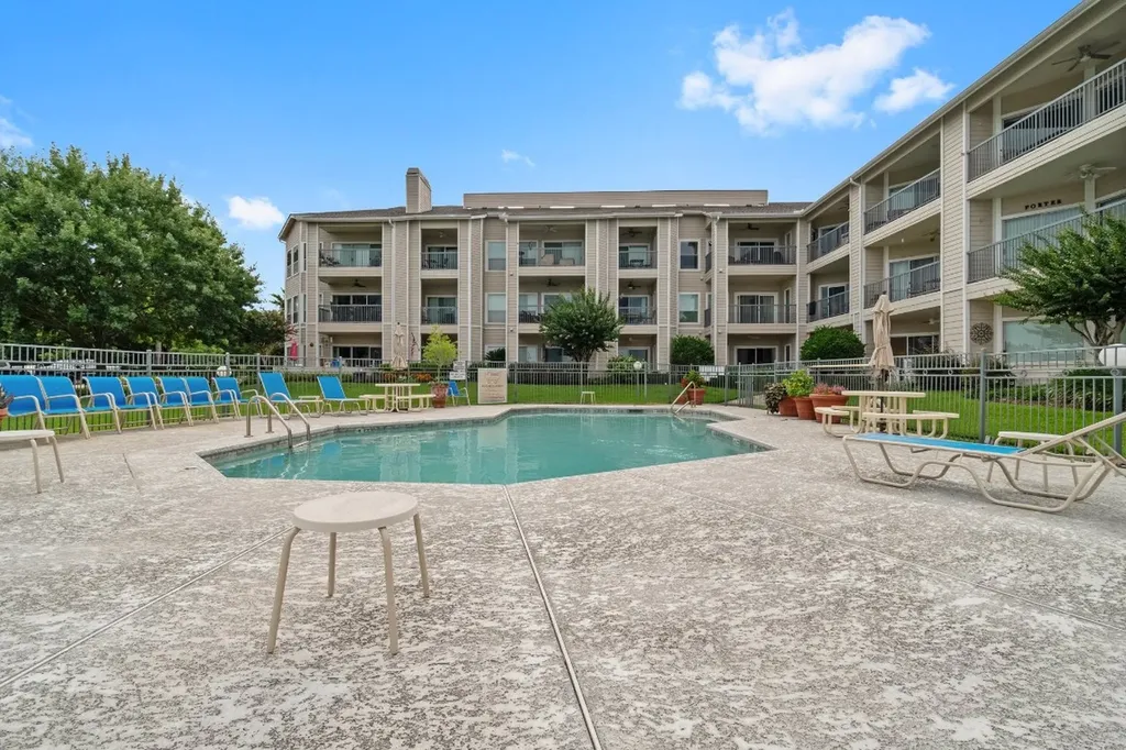 12800 Melville Drive B207 Montgomery TX 77356