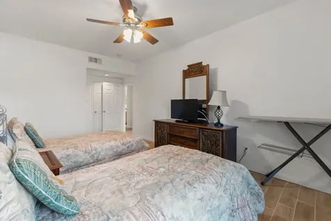 12800 Melville Drive B207 Montgomery TX 77356
