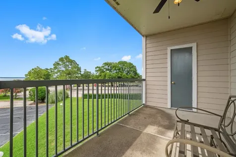 12800 Melville Drive B207 Montgomery TX 77356