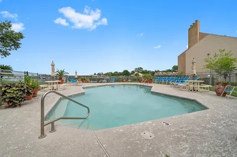 12800 Melville Drive B207 Montgomery TX 77356