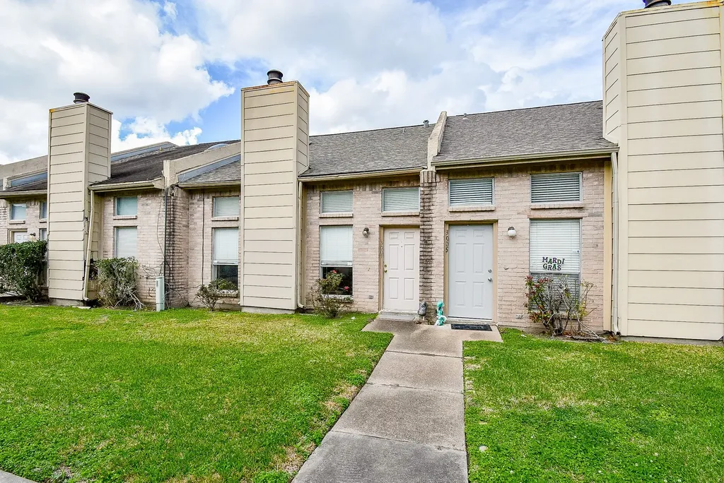 3007 Creekview Drive Missouri City TX 77459
