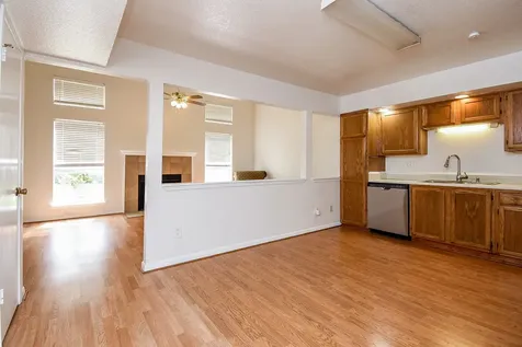 3007 Creekview Drive Missouri City TX 77459