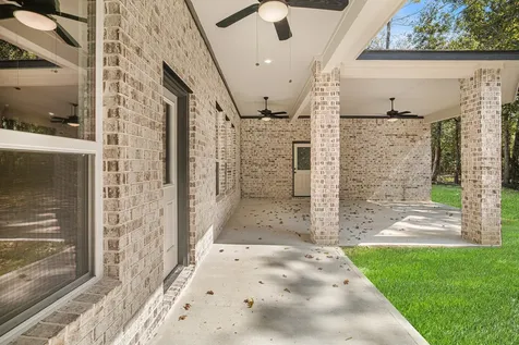 4508 Road 66112 Dayton TX 77535
