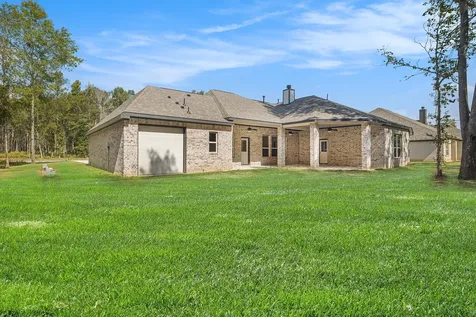 4508 Road 66112 Dayton TX 77535