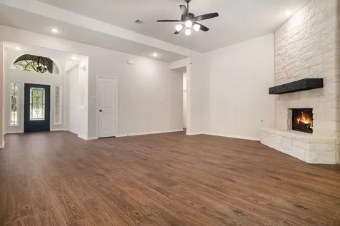 4508 Road 66112 Dayton TX 77535