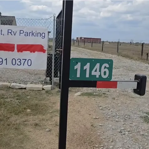1046 Beal Road Eagle Lake TX 77434