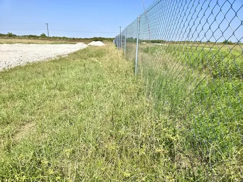 1046 Beal Road Eagle Lake TX 77434