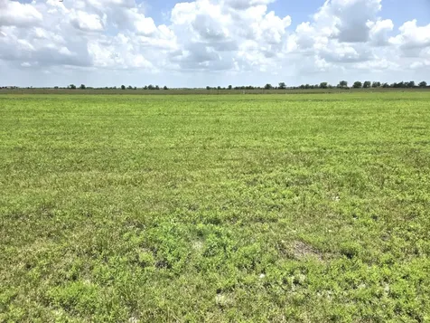 1046 Beal Road Eagle Lake TX 77434