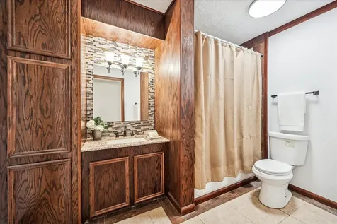11910 11th Street Santa Fe TX 77510