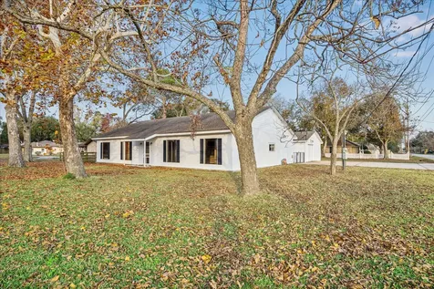 11910 11th Street Santa Fe TX 77510