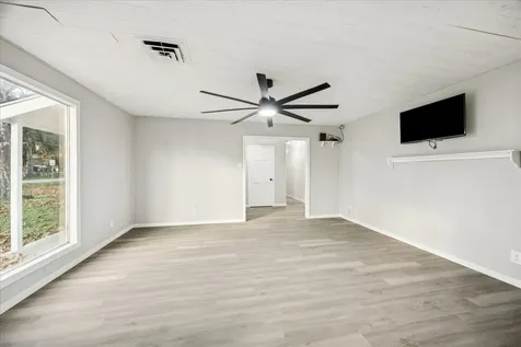 11910 11th Street Santa Fe TX 77510