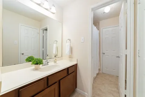 14422 Lakepointe Bend Lane Cypress TX 77429