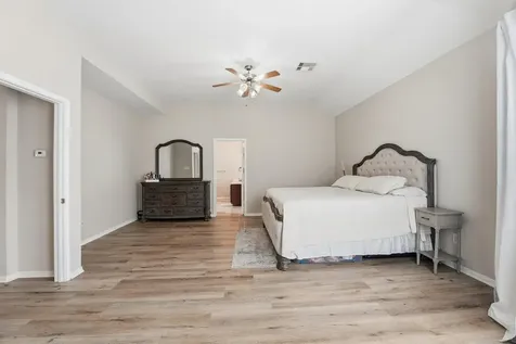 6810 Oaken Gate Way Humble TX 77338