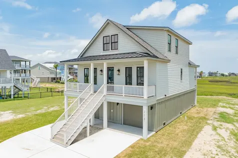 714 Vista Bella Galveston TX 77554