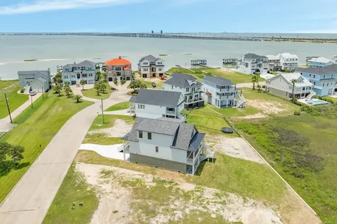 714 Vista Bella Galveston TX 77554