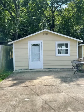 1472 1/2 Godwin Street Houston TX 77023