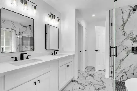 7702 Carolyn Street Santa Fe TX 77517