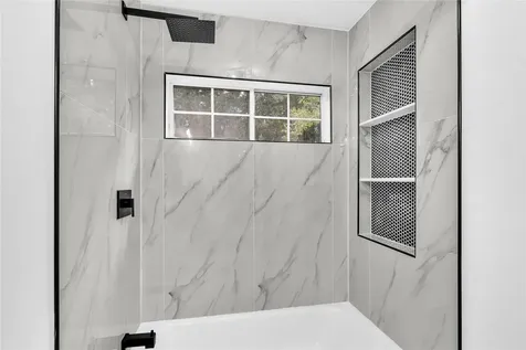 7702 Carolyn Street Santa Fe TX 77517