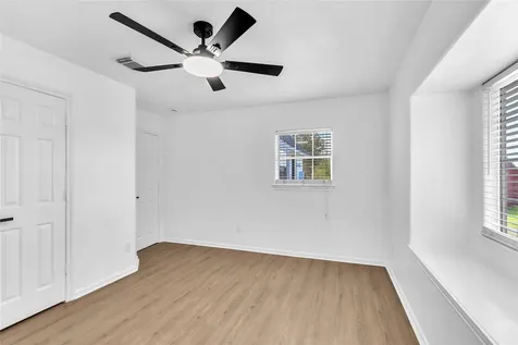 7702 Carolyn Street Santa Fe TX 77517