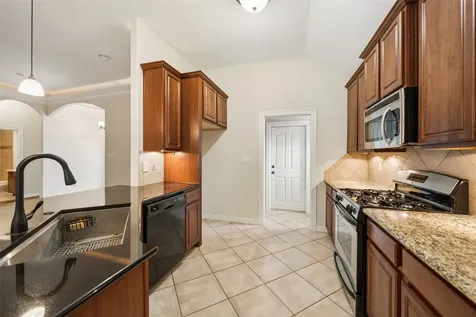 7019 Pleasure Lake Drive Willis TX 77318