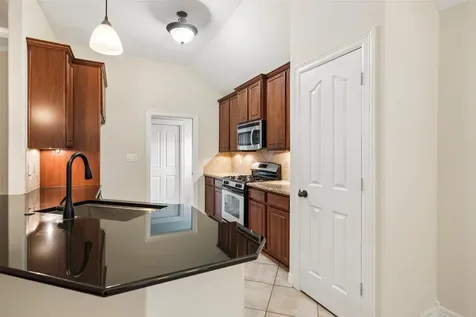 7019 Pleasure Lake Drive Willis TX 77318