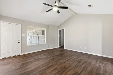 3120 Royal Street Baytown TX 77521