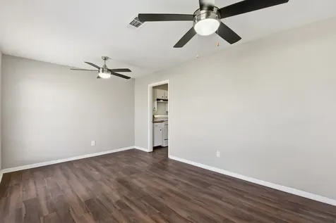 3120 Royal Street Baytown TX 77521