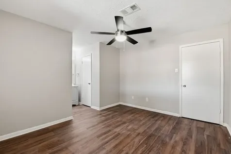 3120 Royal Street Baytown TX 77521