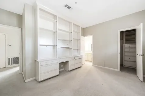 2401 Flora/cr 422 Road Alvin TX 77511